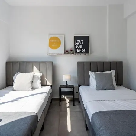 Apartamento Liric - 3 Bedroom W Balcony In