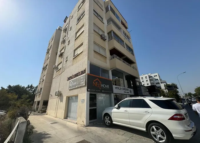 Apartmán Liric - 3 Bedroom W Balcony In Larnaca