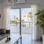 Liric - 3 Bedroom W Balcony In Larnaca